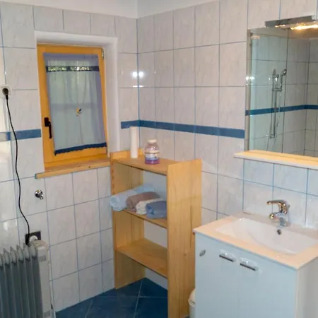 House On The Of The Hill * Mozirje