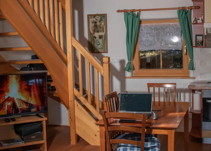 House On The Of The Hill *